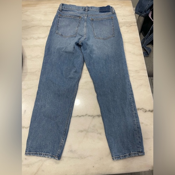 Women’s Abercrombie Jeans - Picture 2 of 4